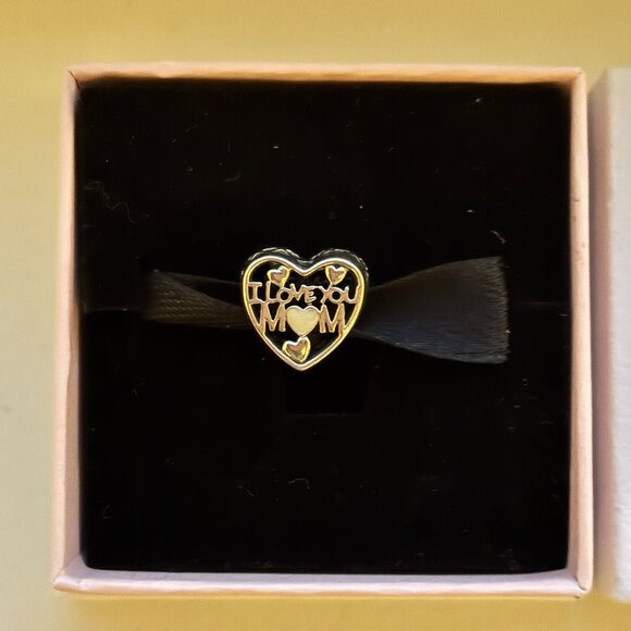 NEW IN BOX - Pandora I Love You Mom Charm *Brand New with Pandora Box* - Picture 1 of 3